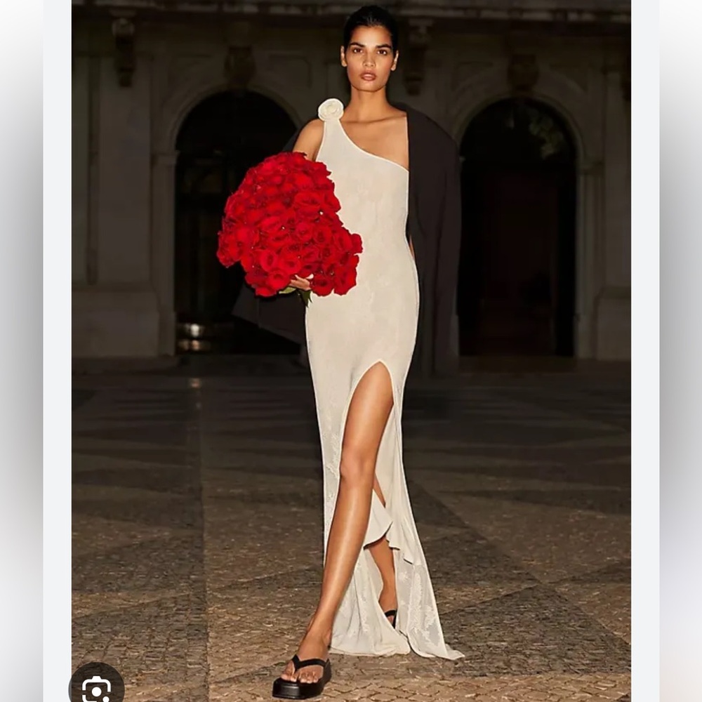 RONNY KOBO OWENA ONE-SHOULDER SIDE-SLIT GOWN